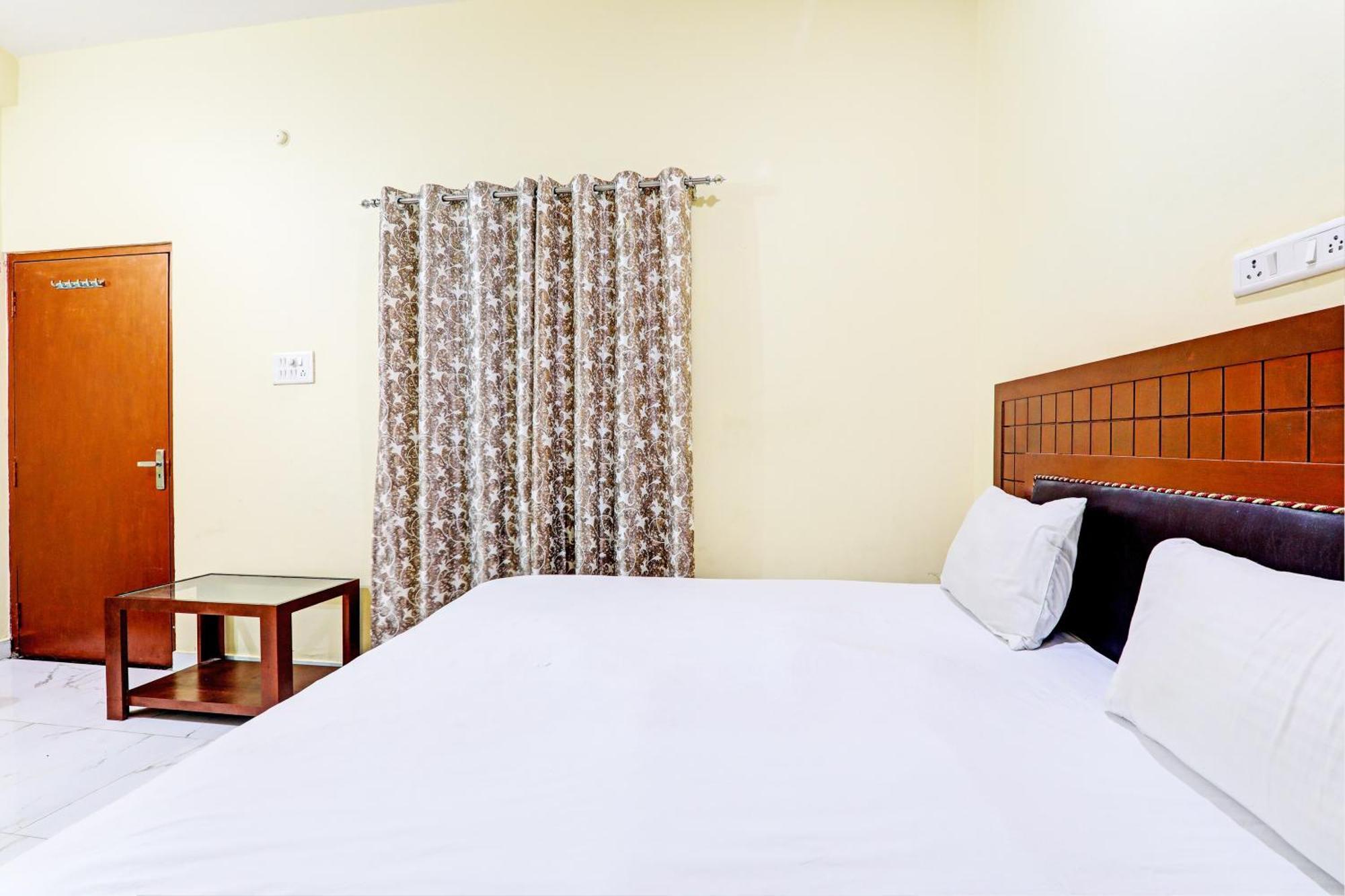 Hotel O Home Singhs Delight Varanasi Exterior photo